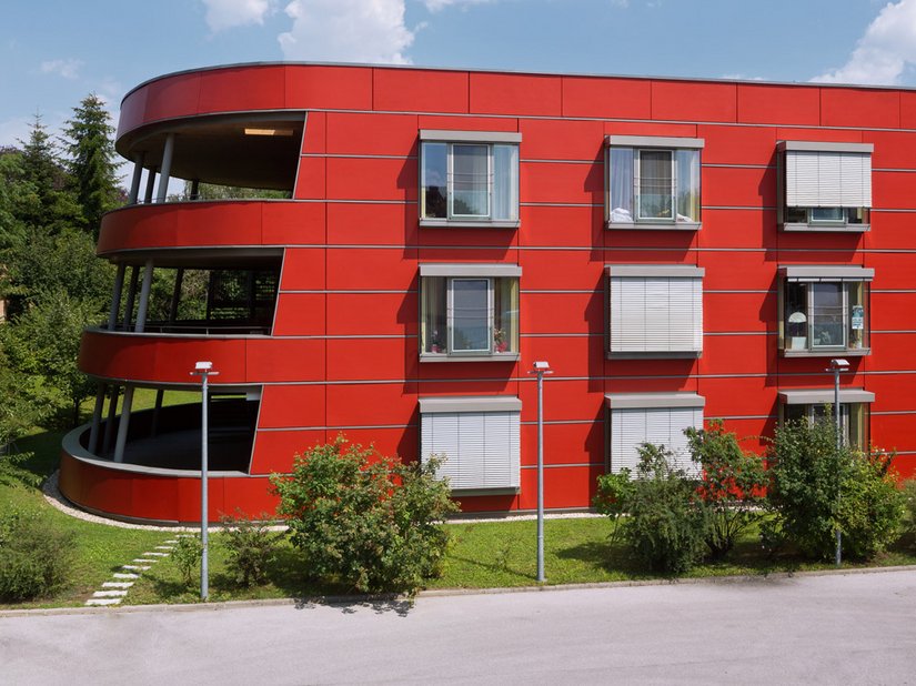 A care home, envisaged as an ark or place of refuge, was given a new facade coating.