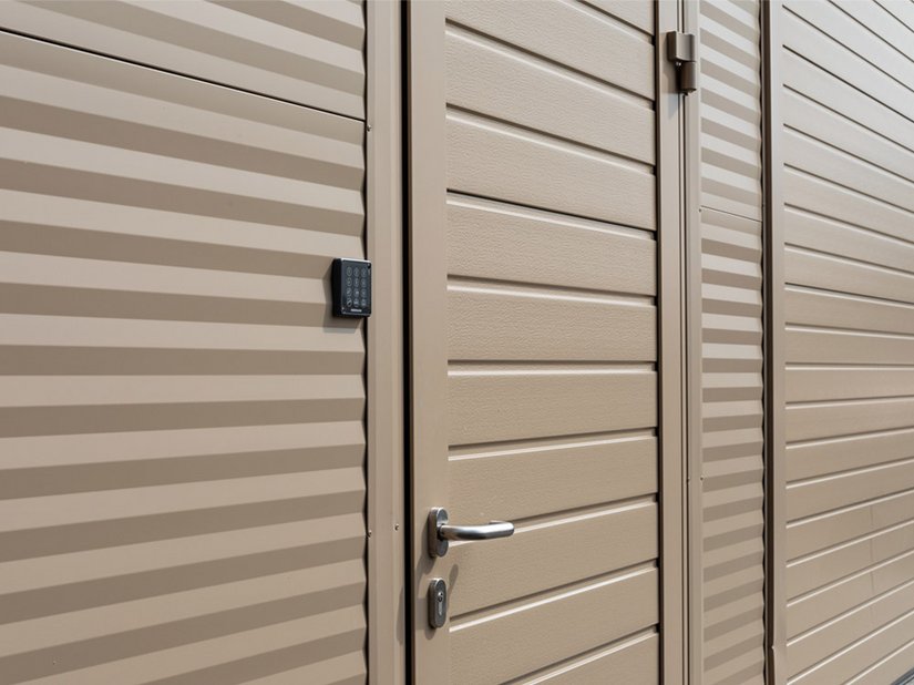 <p>Aside from creating a flawless surface the water-based all-in-one spray paint provides long-lasting protection for the facade</p>