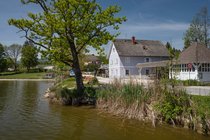 House by the lake, St. Veit
