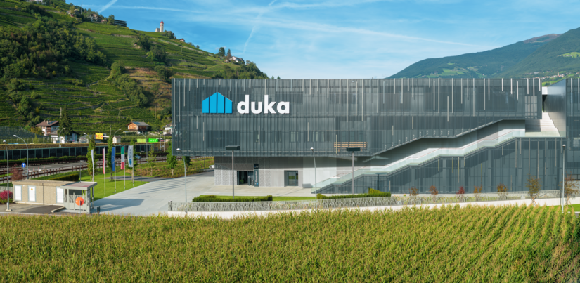 Modern architecture of the facade as a model for the interior design: The new building in Brixen has plenty of extravagant details.