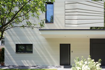 <p>With this individually created solution, a slightly thicker insulation was used to achieve a unique design with a hot wire; <i>Photo: Stefan Meyer, Berlin</i></p>