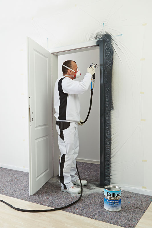 Waterbased enamel paints Brillux