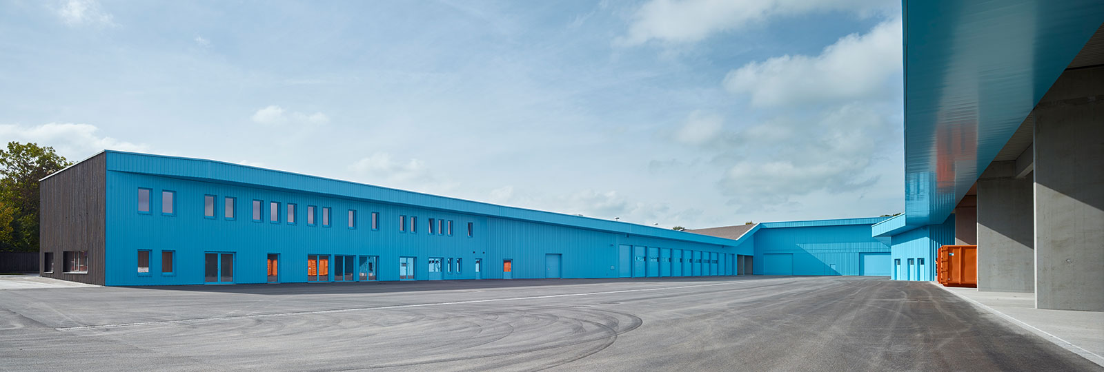 Into the blue: Augsburg recycling depot