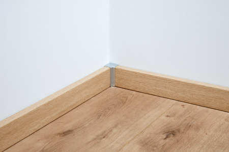 Interior corners for Baseboard 3076