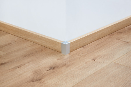 Exterior corners for Baseboard 3076